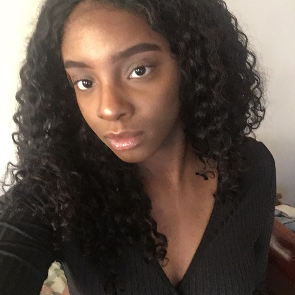 Meet your Posher, Chenelle